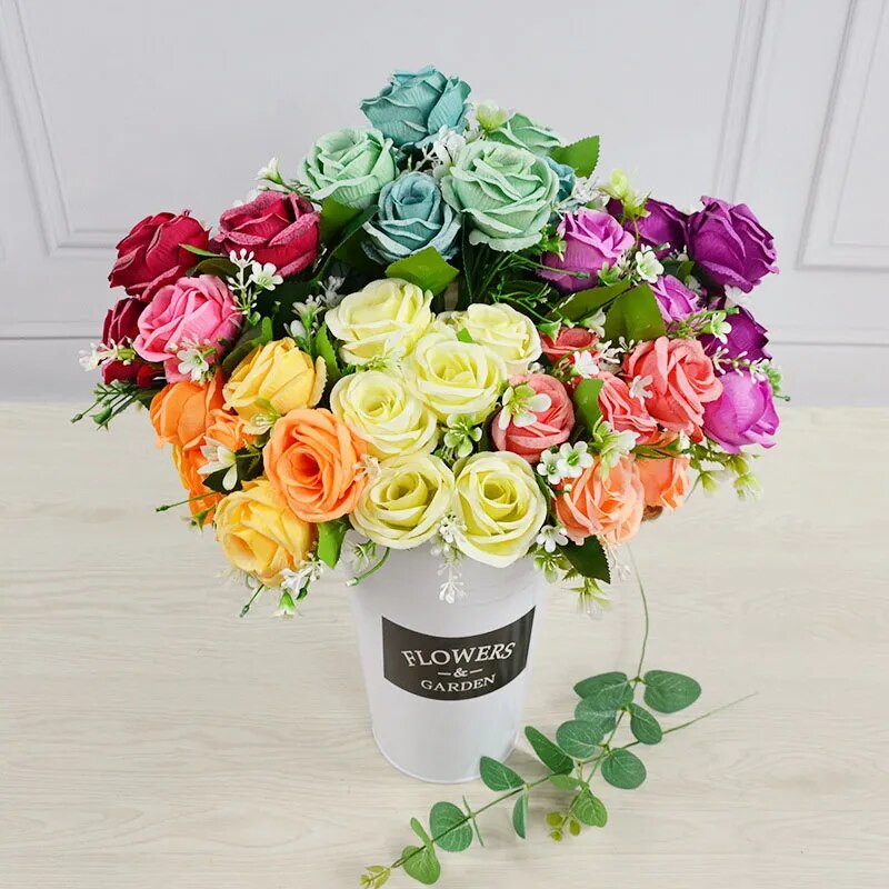 Bouquet de 7 roses artificielles effet neige