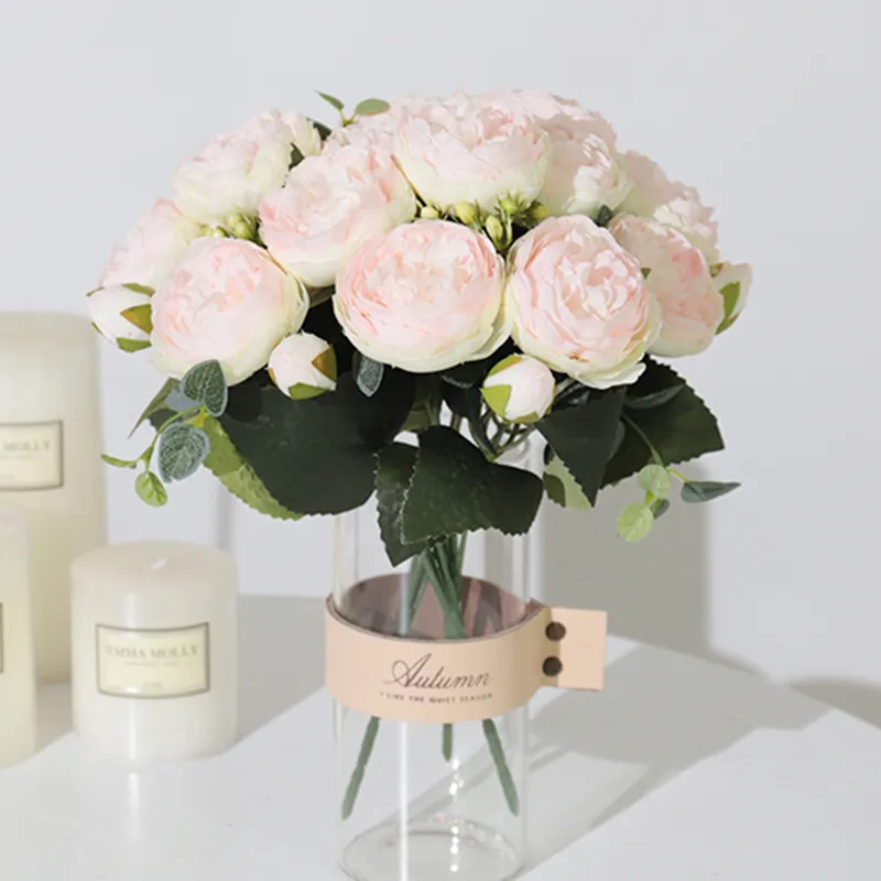 Bouquet de roses blanches