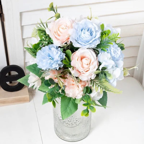 Bouquet d'Hydrangeas et Roses pour Ambiances Romantiques - 1