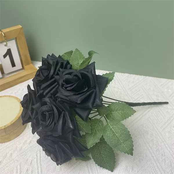 Bouquet de Roses Noires - 5