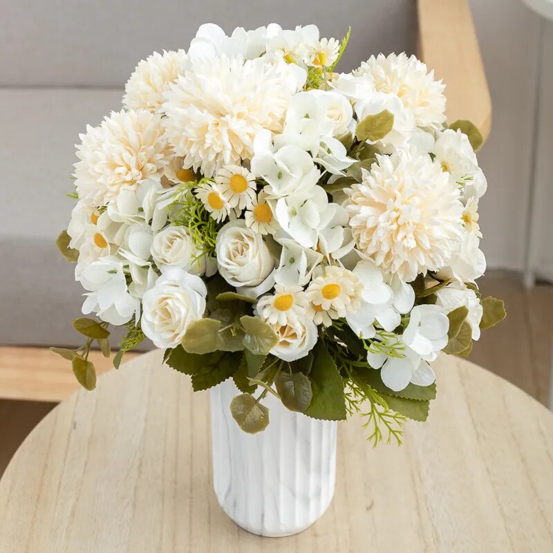 Bouquet d'Hydrangeas et Roses Artificielles