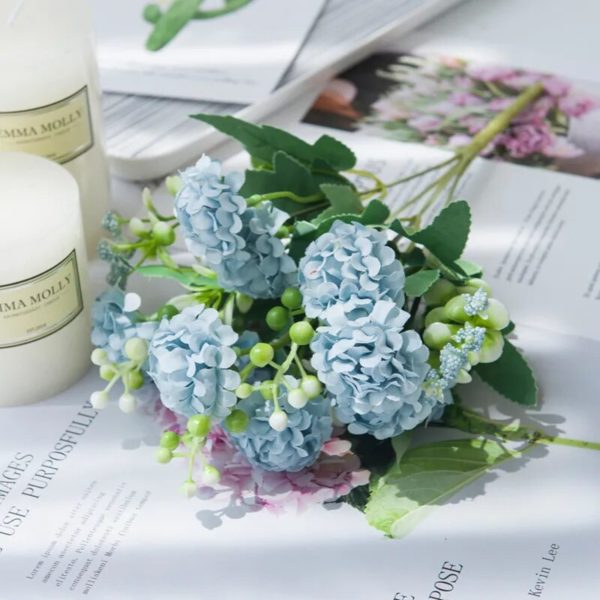 Bouquet Luxueux d'Hydrangeas Bleu Ciel - 4