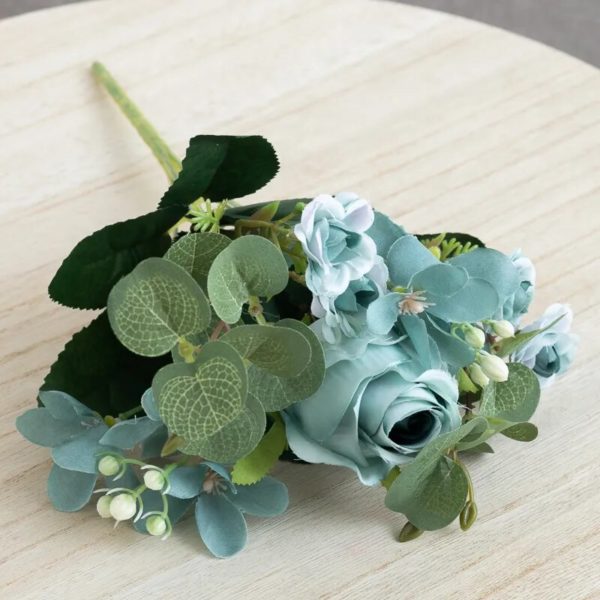 Bouquet de roses avec eucalyptus - 3